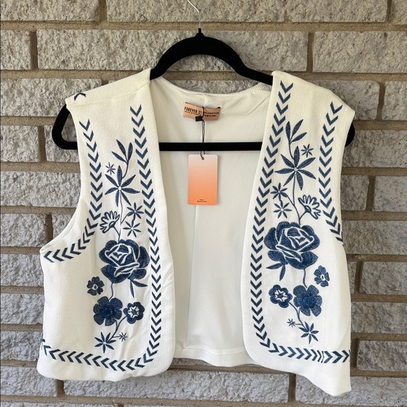 Forever 21 Jackets & Blazers - Forever 21 Cream Vest with Navy Floral Embroidery